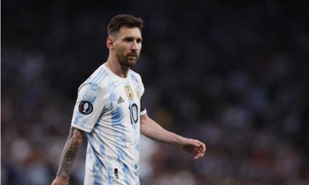 苏州农商行：束兰根独立